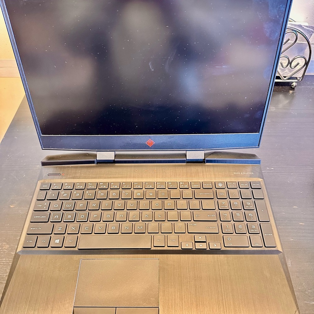 HP OMEN i7 8th Gen Gaming Laptop - Black